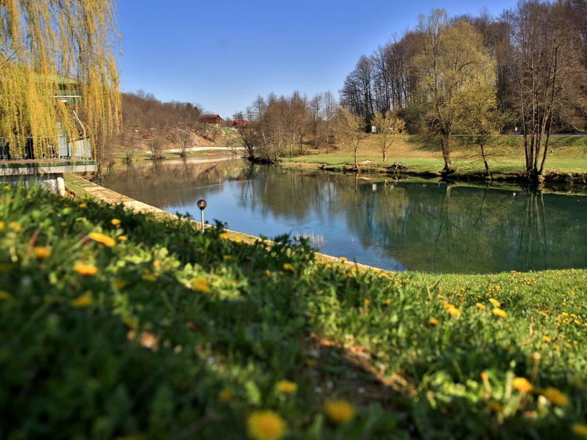 Motel Dobra Duga Resa Buitenkant foto
